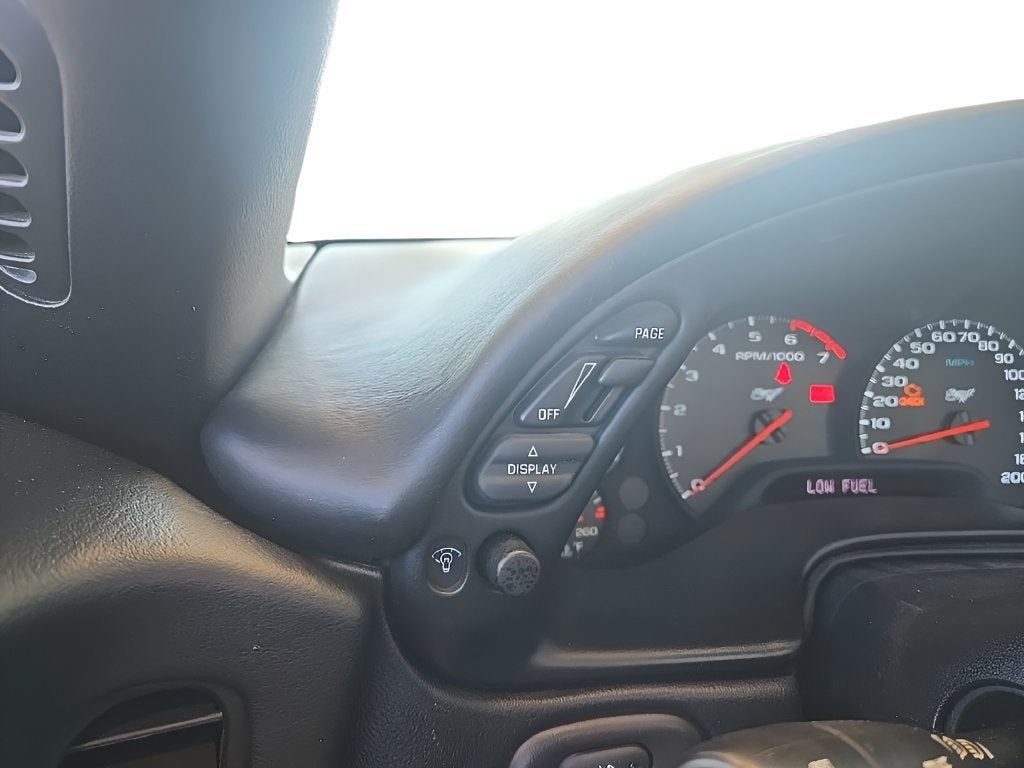 2003 Chevrolet Corvette Base