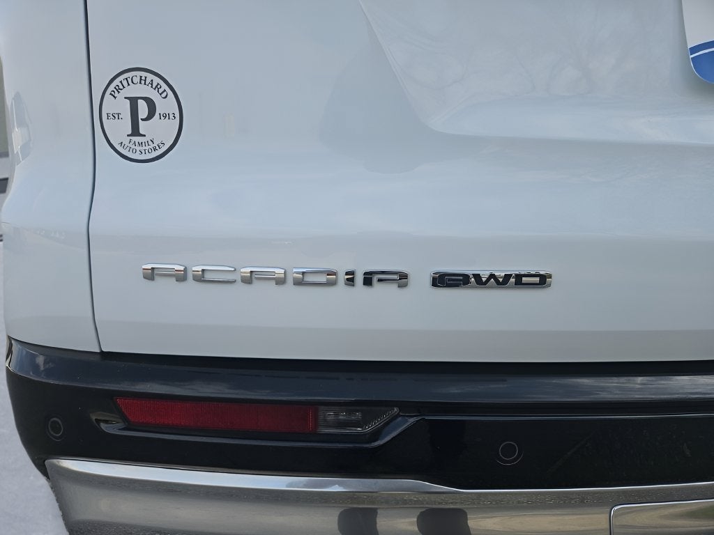 2026 GMC Acadia Denali