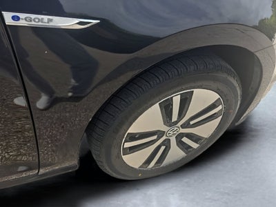 2018 Volkswagen e-Golf SEL