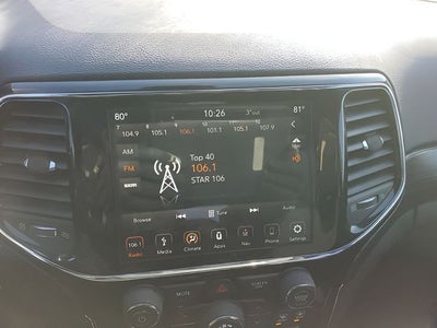 2019 Jeep Grand Cherokee Laredo E 4x4