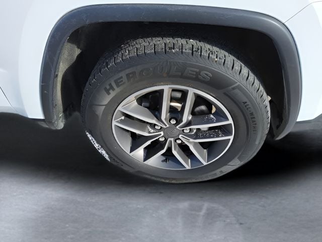 2019 Jeep Grand Cherokee Laredo E 4x4