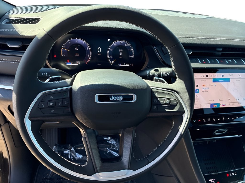 2027 Jeep Grand Cherokee GRAND CHEROKEE LIMITED RESERVE 4X4