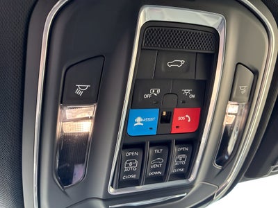 2027 Jeep Grand Cherokee GRAND CHEROKEE LIMITED RESERVE 4X4