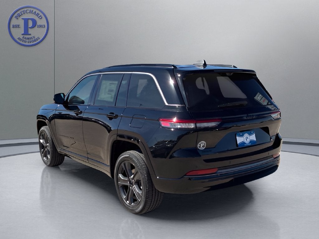 2027 Jeep Grand Cherokee GRAND CHEROKEE LIMITED RESERVE 4X4