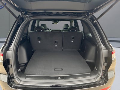 2027 Jeep Grand Cherokee GRAND CHEROKEE LIMITED RESERVE 4X4