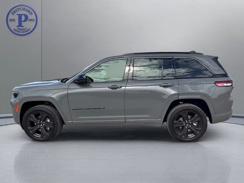 2027 Jeep Grand Cherokee GRAND CHEROKEE LIMITED RESERVE 4X4