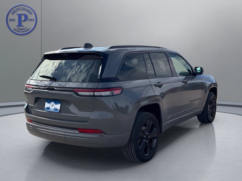2027 Jeep Grand Cherokee GRAND CHEROKEE LIMITED RESERVE 4X4