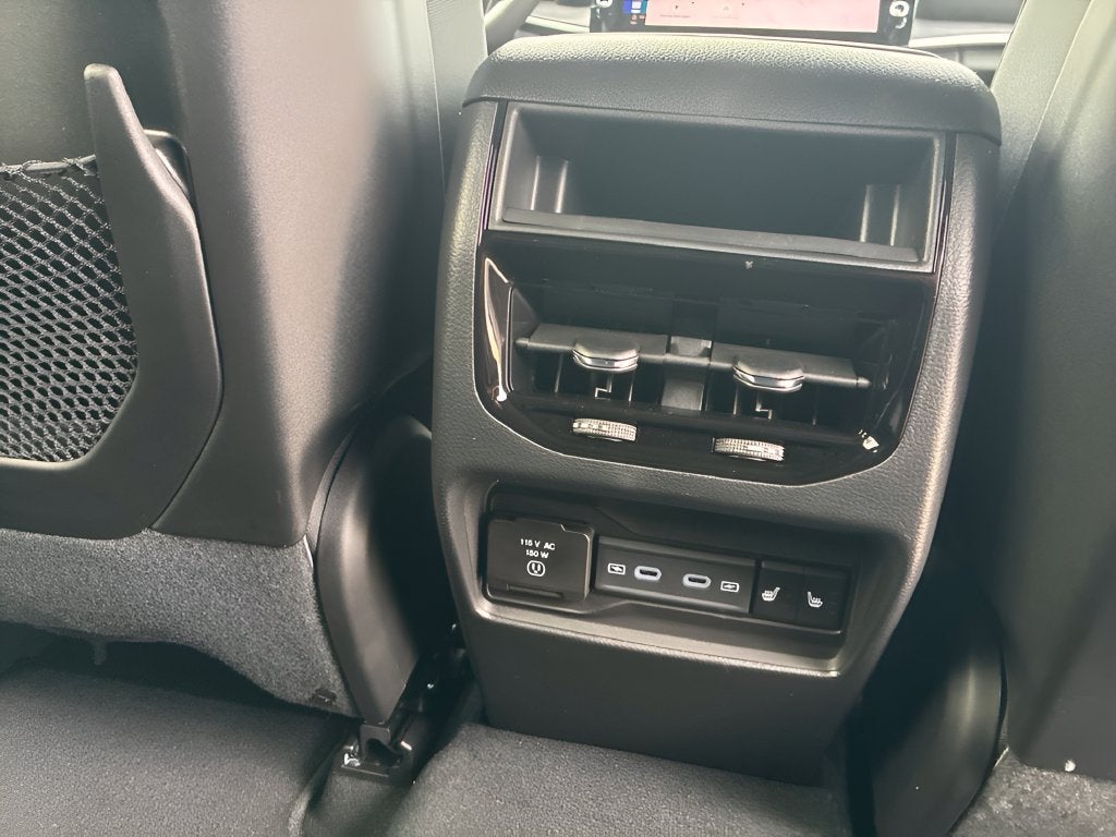 2027 Jeep Grand Cherokee GRAND CHEROKEE LIMITED RESERVE 4X4