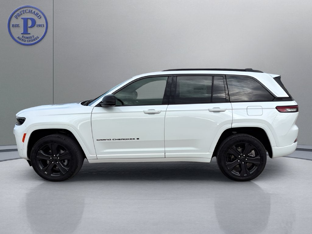 2027 Jeep Grand Cherokee GRAND CHEROKEE LIMITED RESERVE 4X4