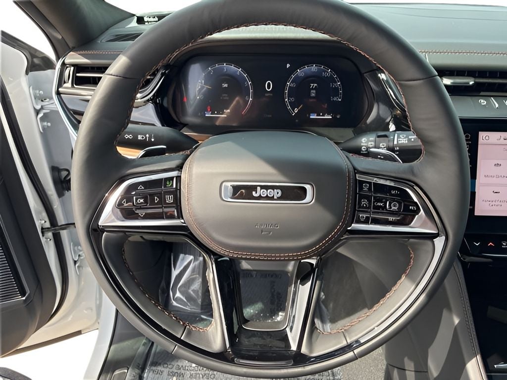 2026 Jeep Grand Cherokee GRAND CHEROKEE SUMMIT 4X4