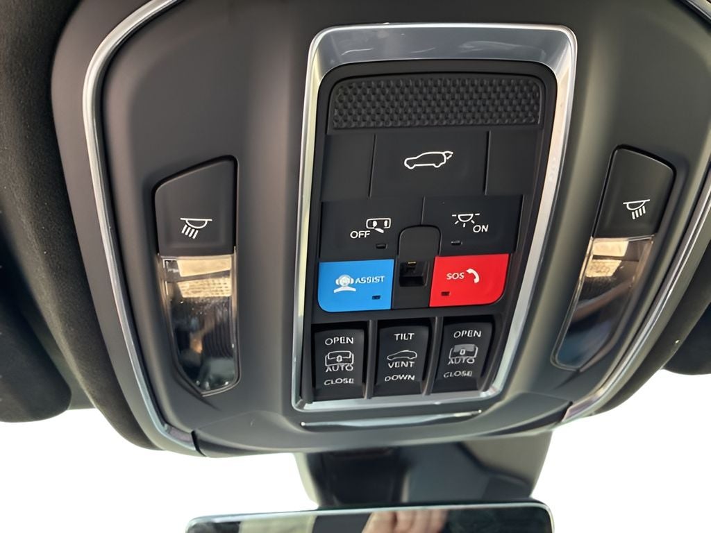 2026 Jeep Grand Cherokee GRAND CHEROKEE SUMMIT 4X4