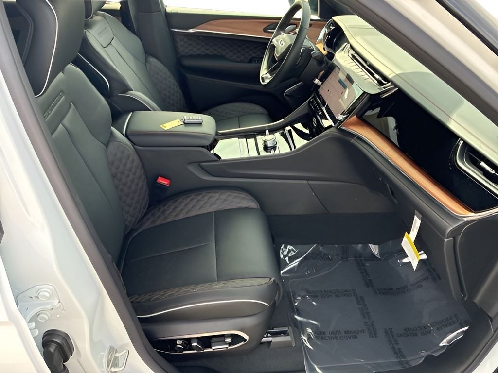2026 Jeep Grand Cherokee GRAND CHEROKEE SUMMIT 4X4