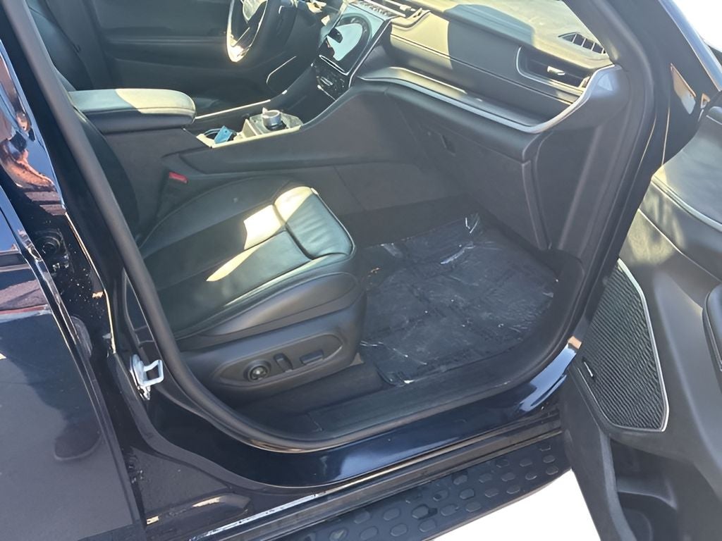 2025 Jeep Grand Cherokee L Limited 4x4