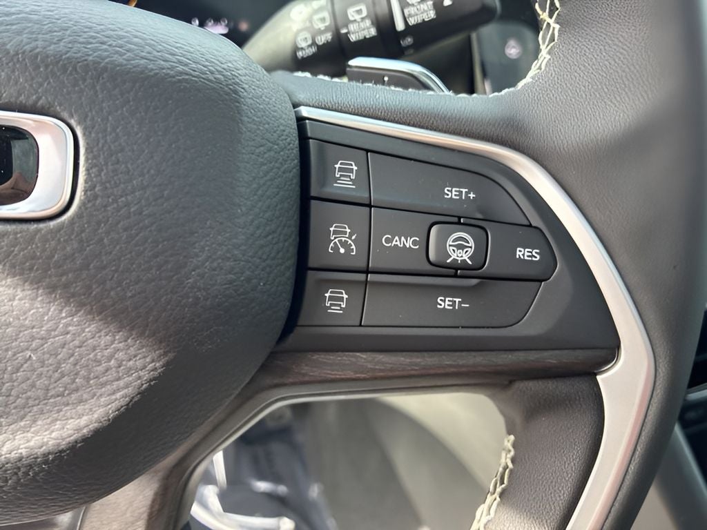 2026 Jeep Grand Cherokee GRAND CHEROKEE L LIMITED 4X4