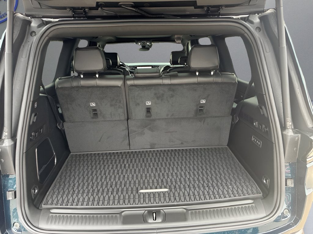 2027 Jeep Grand Wagoneer GRAND WAGONEER UPLAND 4X4