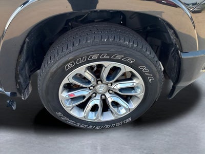 2020 RAM 1500 Laramie Crew Cab 4x4 5'7' Box