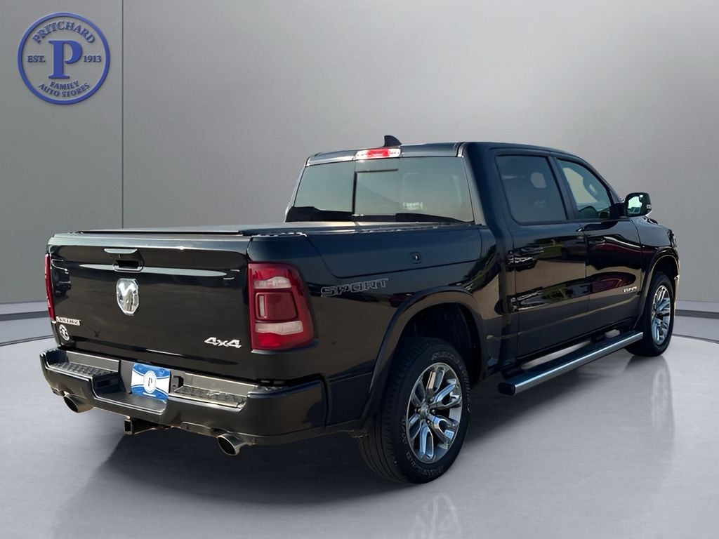 2020 RAM 1500 Laramie Crew Cab 4x4 5'7' Box