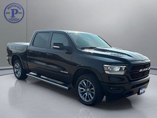 2020 RAM 1500 Laramie Crew Cab 4x4 5'7' Box