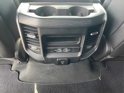 2024 RAM 1500 Laramie Crew Cab 4x4 5'7' Box