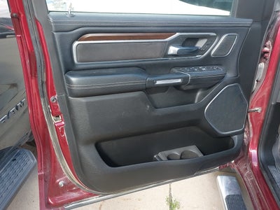 2022 RAM 1500 Laramie Crew Cab 4x4 5'7' Box