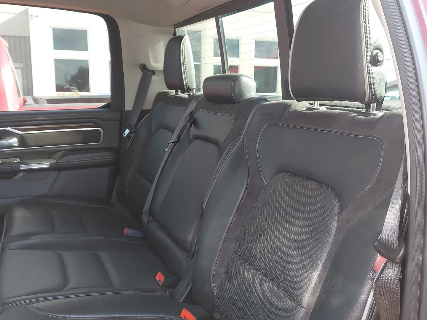 2022 RAM 1500 Laramie Crew Cab 4x4 5'7' Box