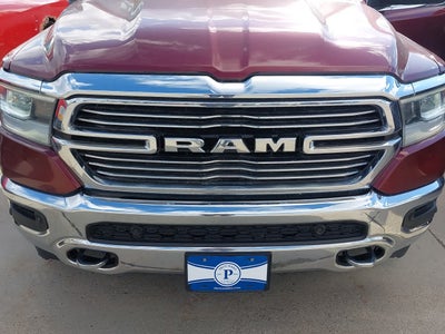 2022 RAM 1500 Laramie Crew Cab 4x4 5'7' Box