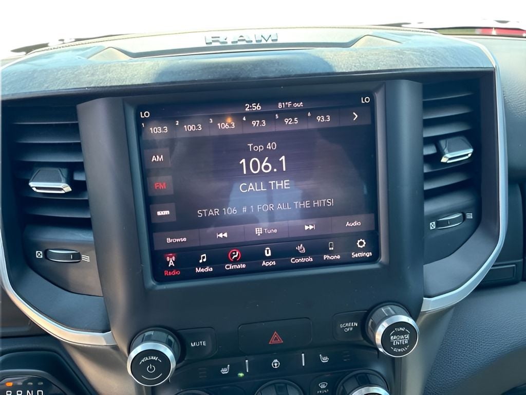 2019 RAM 1500 Big Horn/Lone Star Crew Cab 4x4 6'4' Box