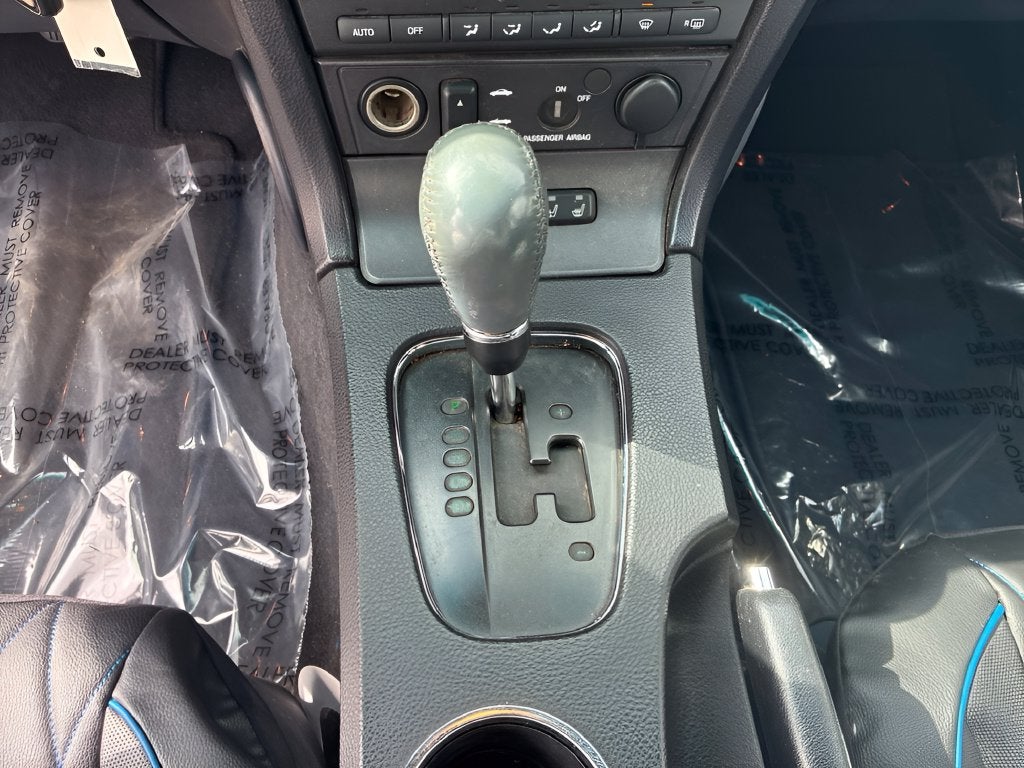 2005 Ford Thunderbird Base