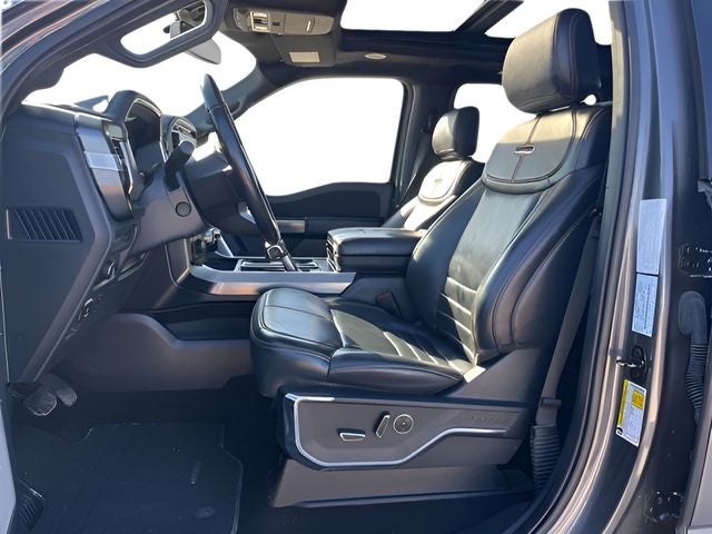 2022 Ford F-150 Platinum