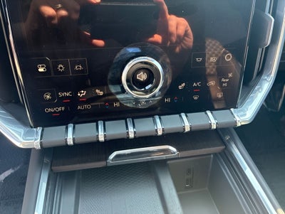 2025 GMC Acadia AWD Denali