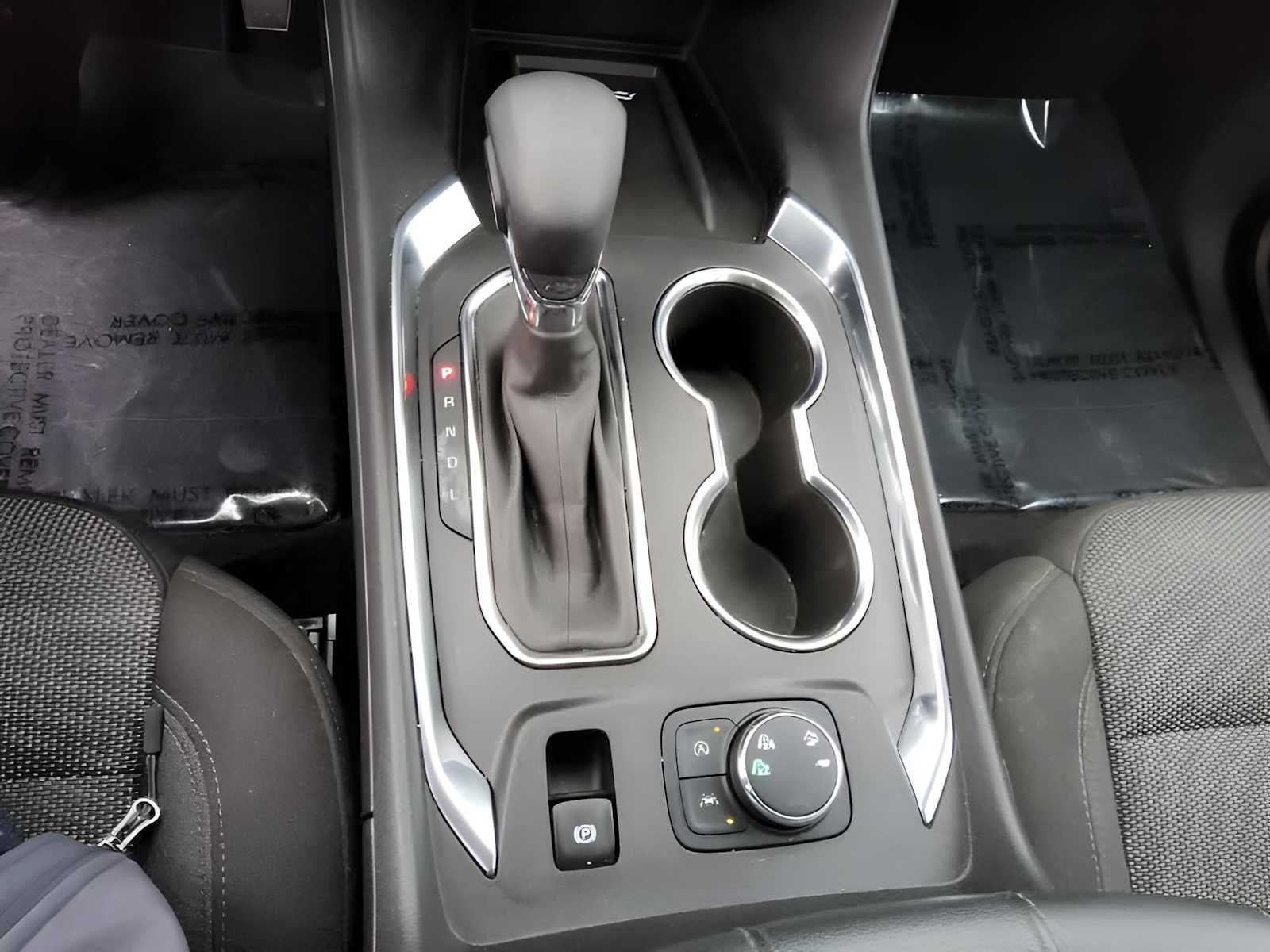 2023 Chevrolet Traverse AWD LT Cloth