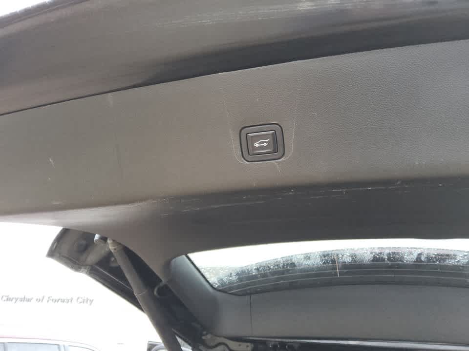 2023 Chevrolet Traverse AWD LT Cloth