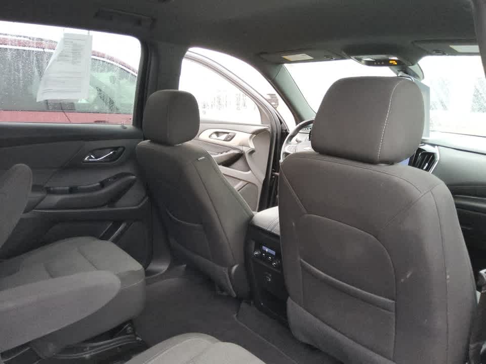 2023 Chevrolet Traverse AWD LT Cloth