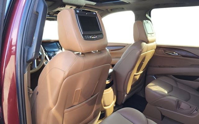 2017 Cadillac Escalade Platinum
