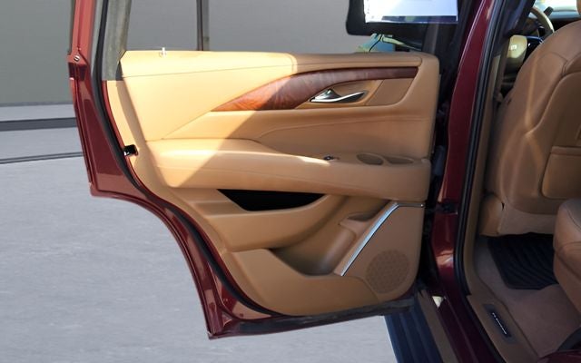 2017 Cadillac Escalade Platinum