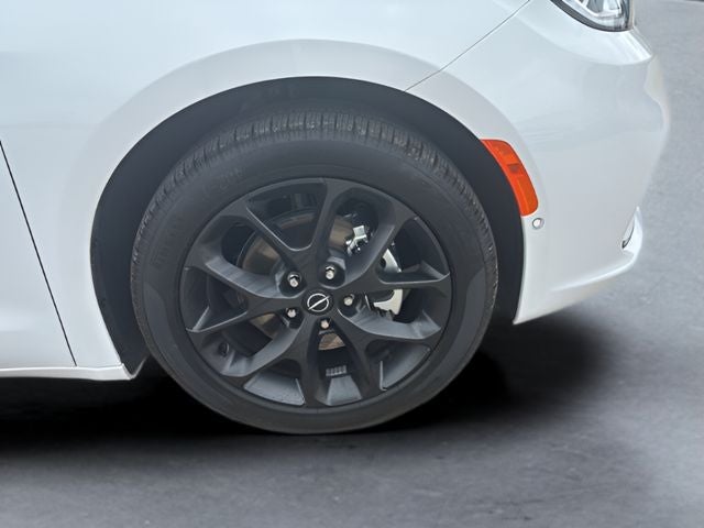 2026 Chrysler Pacifica PACIFICA LIMITED