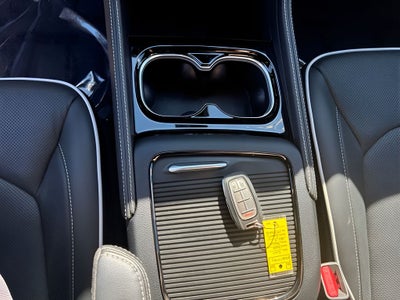 2027 Chrysler Pacifica PACIFICA LIMITED