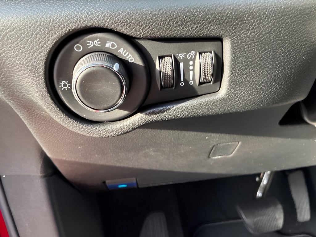 2027 Chrysler Pacifica PACIFICA LIMITED
