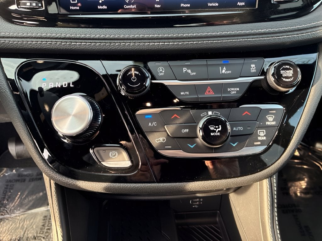 2027 Chrysler Pacifica PACIFICA LIMITED