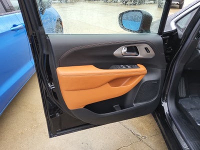 2026 Chrysler Pacifica PACIFICA PINNACLE