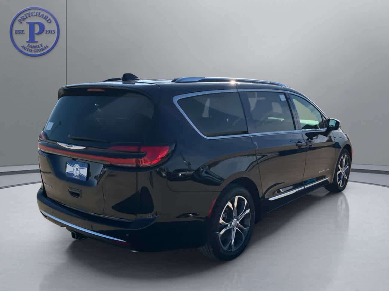 2026 Chrysler Pacifica PACIFICA PINNACLE