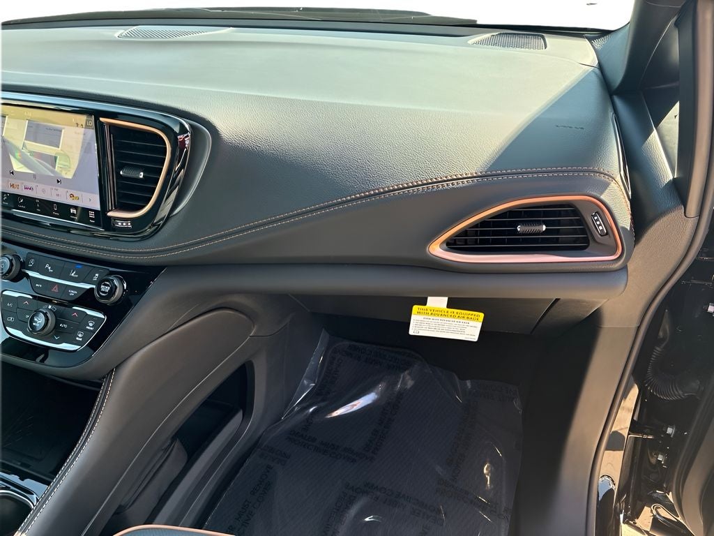 2027 Chrysler Pacifica PACIFICA PINNACLE