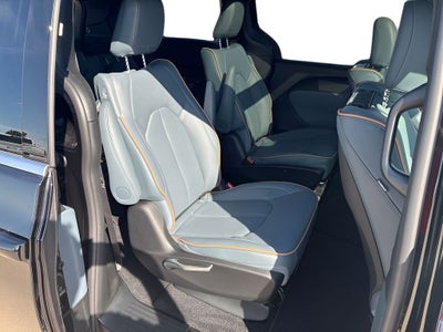 2027 Chrysler Pacifica PACIFICA PINNACLE