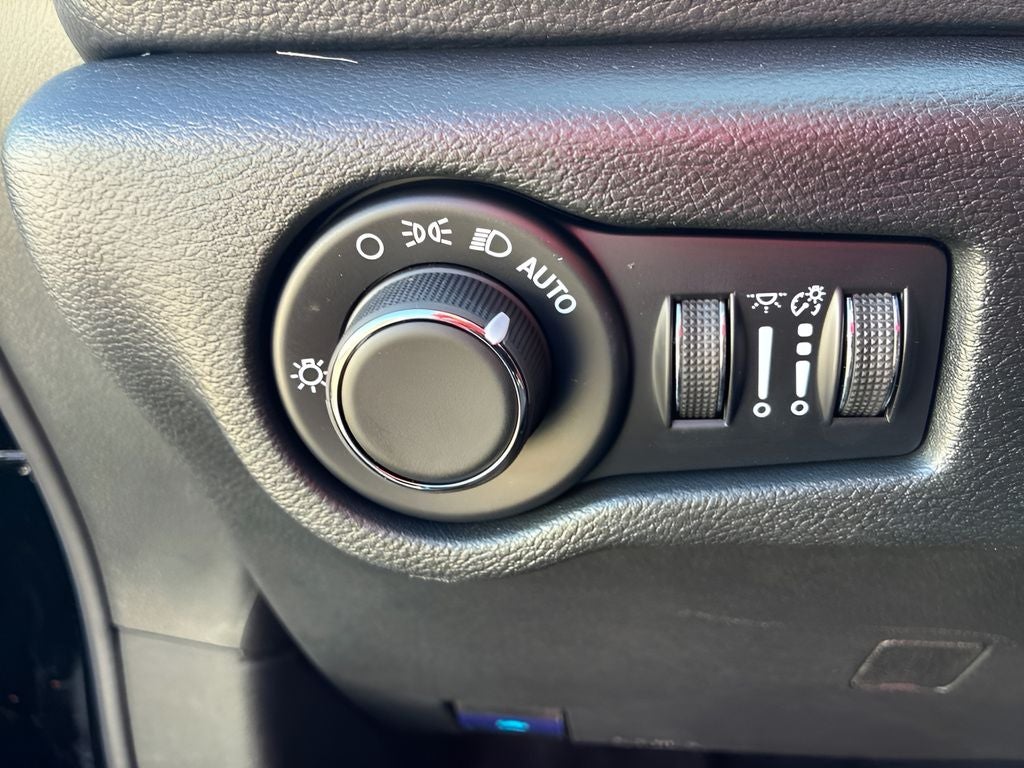 2027 Chrysler Pacifica PACIFICA PINNACLE
