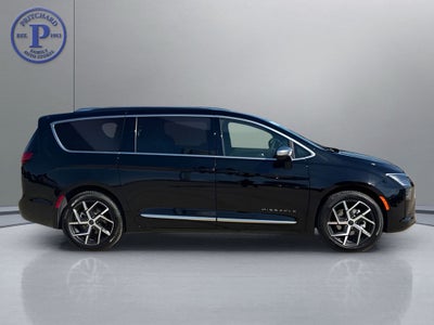 2027 Chrysler Pacifica PACIFICA PINNACLE