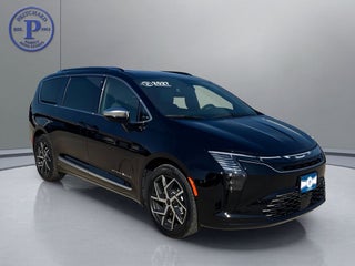 2027 Chrysler Pacifica PACIFICA PINNACLE