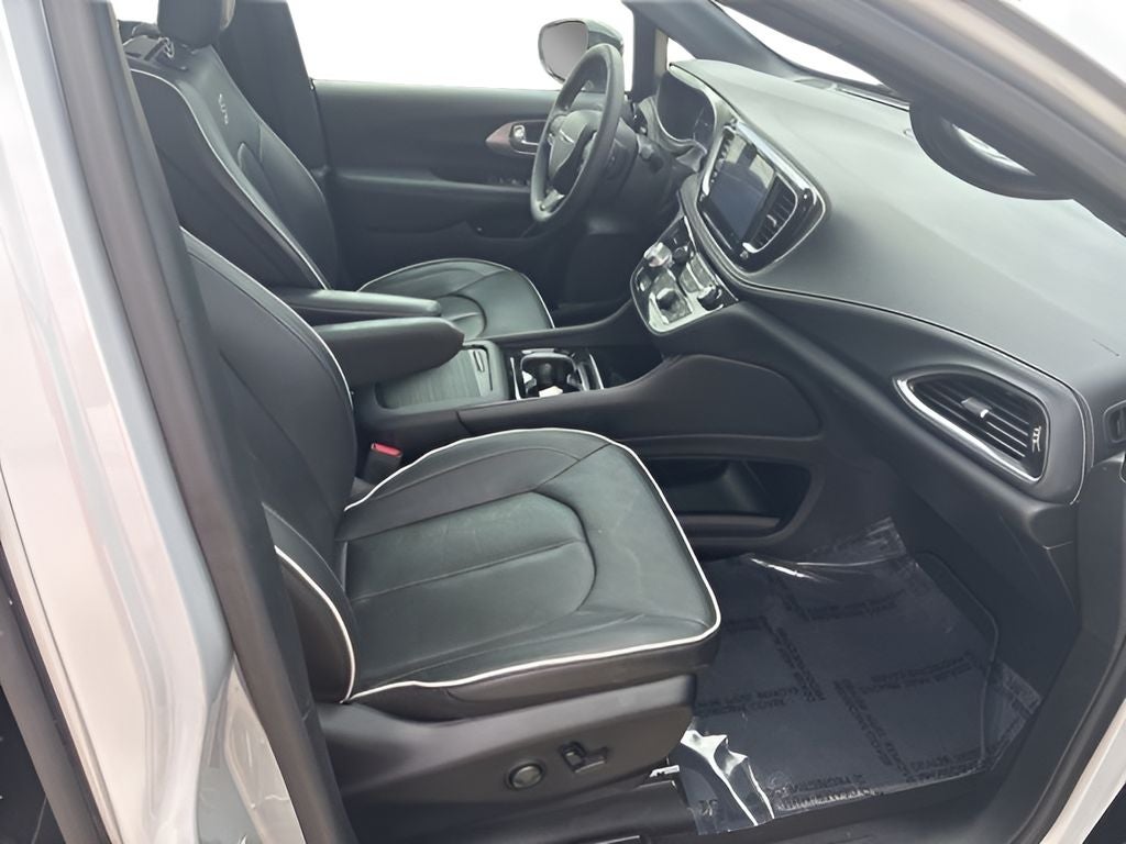 2023 Chrysler Pacifica Hybrid Limited