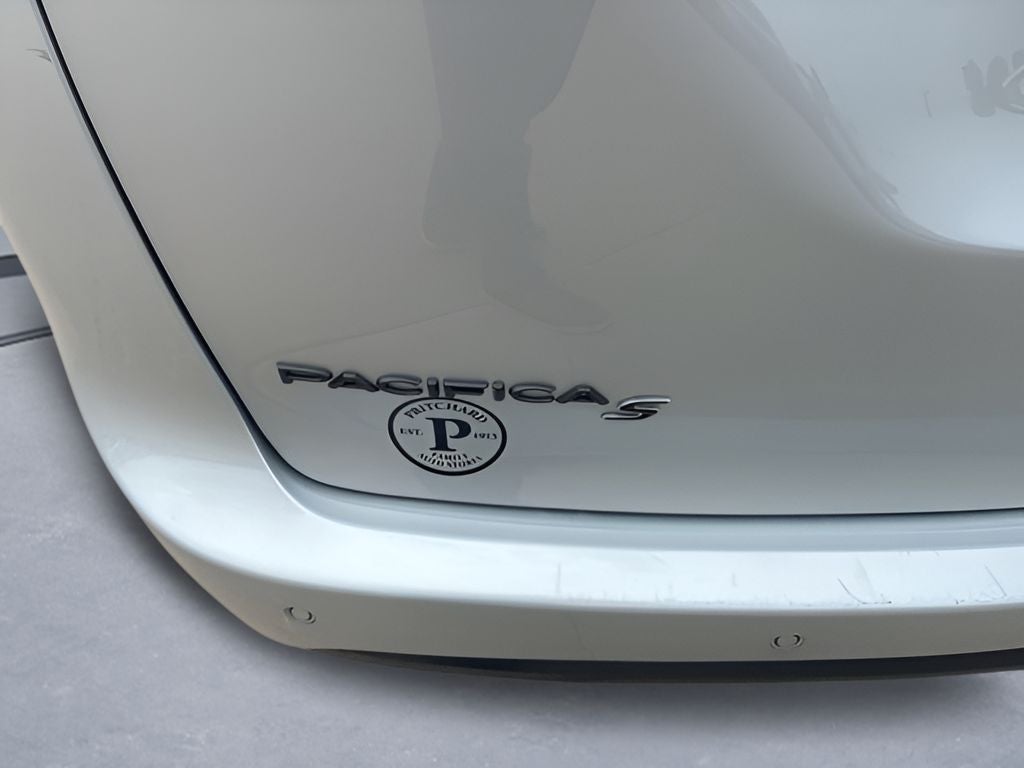 2023 Chrysler Pacifica Hybrid Limited