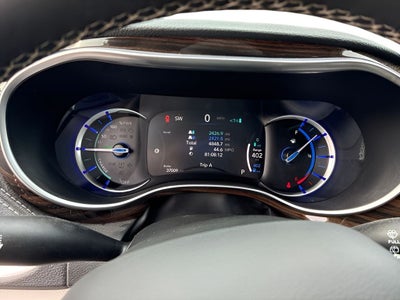 2023 Chrysler Pacifica Hybrid Limited