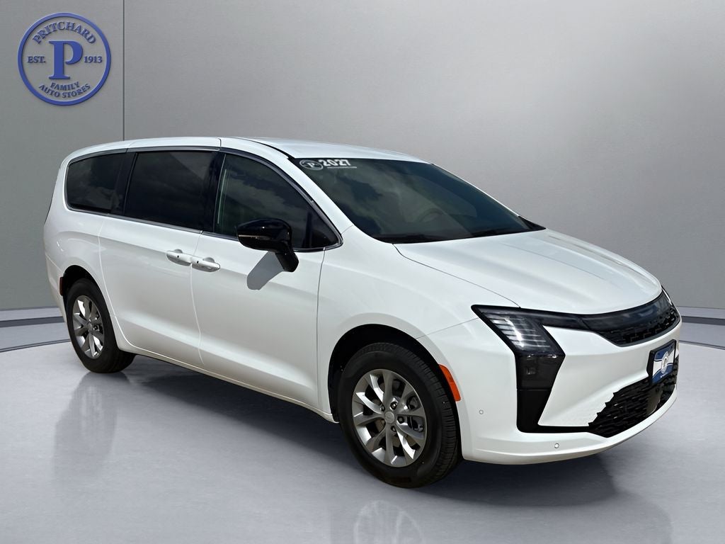 2027 Chrysler Pacifica Select AWD's photo
